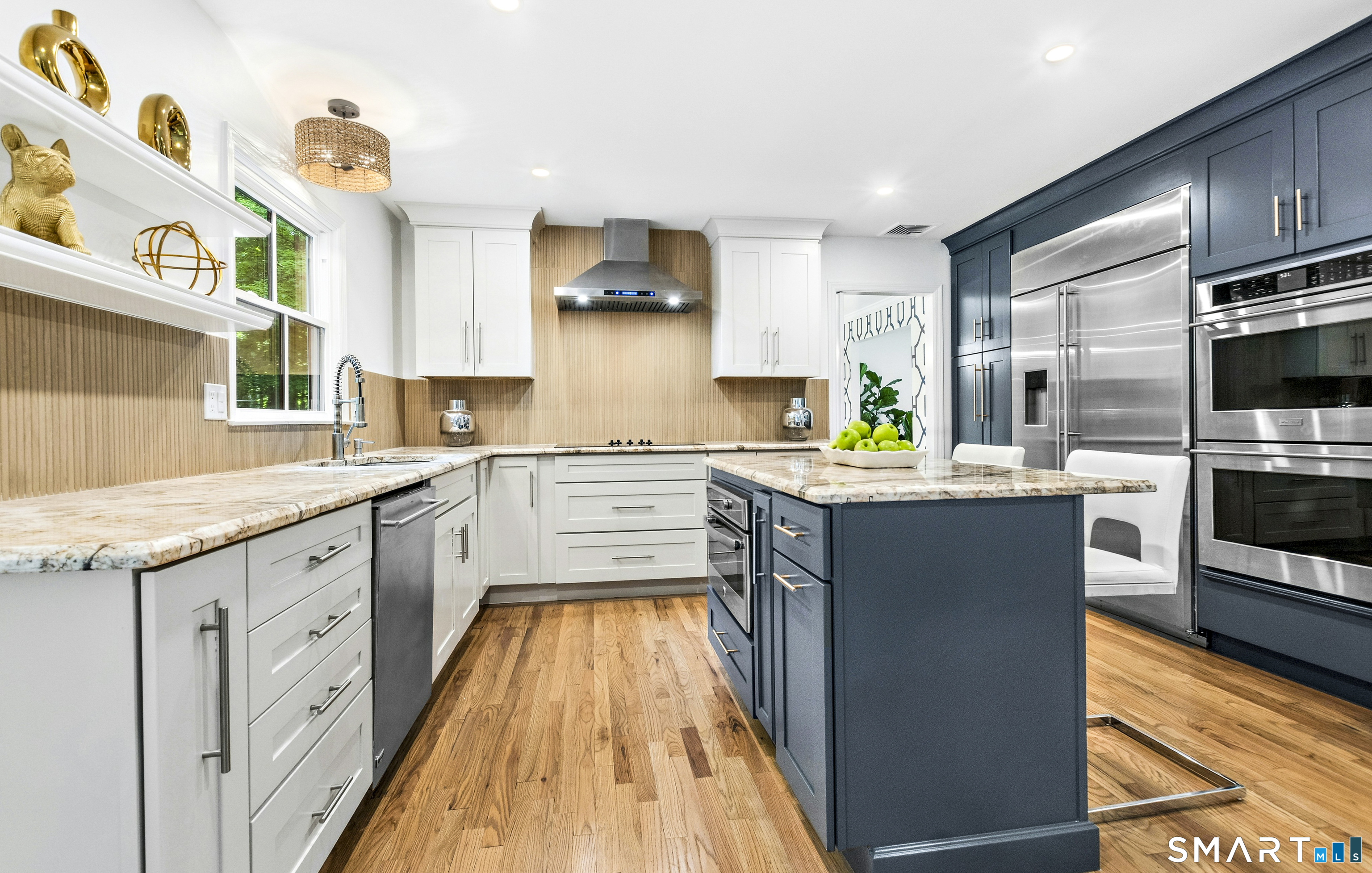 131 Fieldcrest Drive Ridgefield, CT 06877 - Photo 4 of 30
