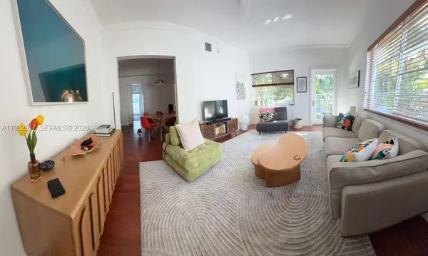 $2,600 | 901 Meridian Avenue, Unit 201, Miami Beach, FL 33139