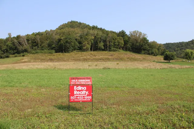 $55,000 | 230 Pheasant Run, Rollingstone, MN 55969