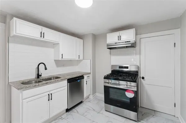 $159,000 | 5822 Agnes Avenue, Kansas City, MO 64130