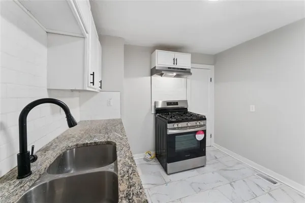 $159,000 | 5822 Agnes Avenue, Kansas City, MO 64130