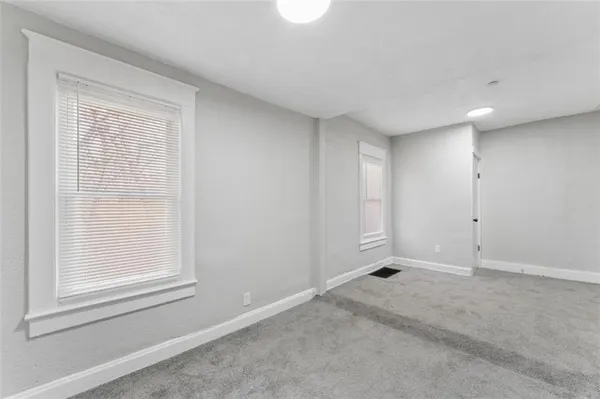 $159,000 | 5822 Agnes Avenue, Kansas City, MO 64130
