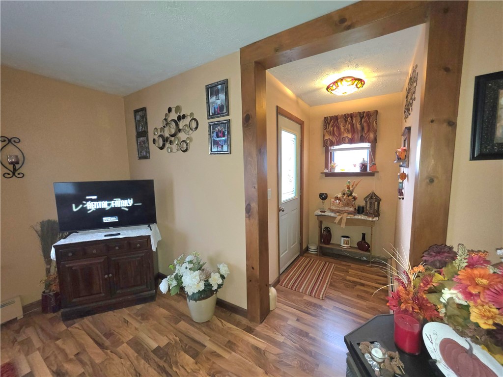 422 Watauga Avenue Corning, NY 14830 - Photo 5 of 49