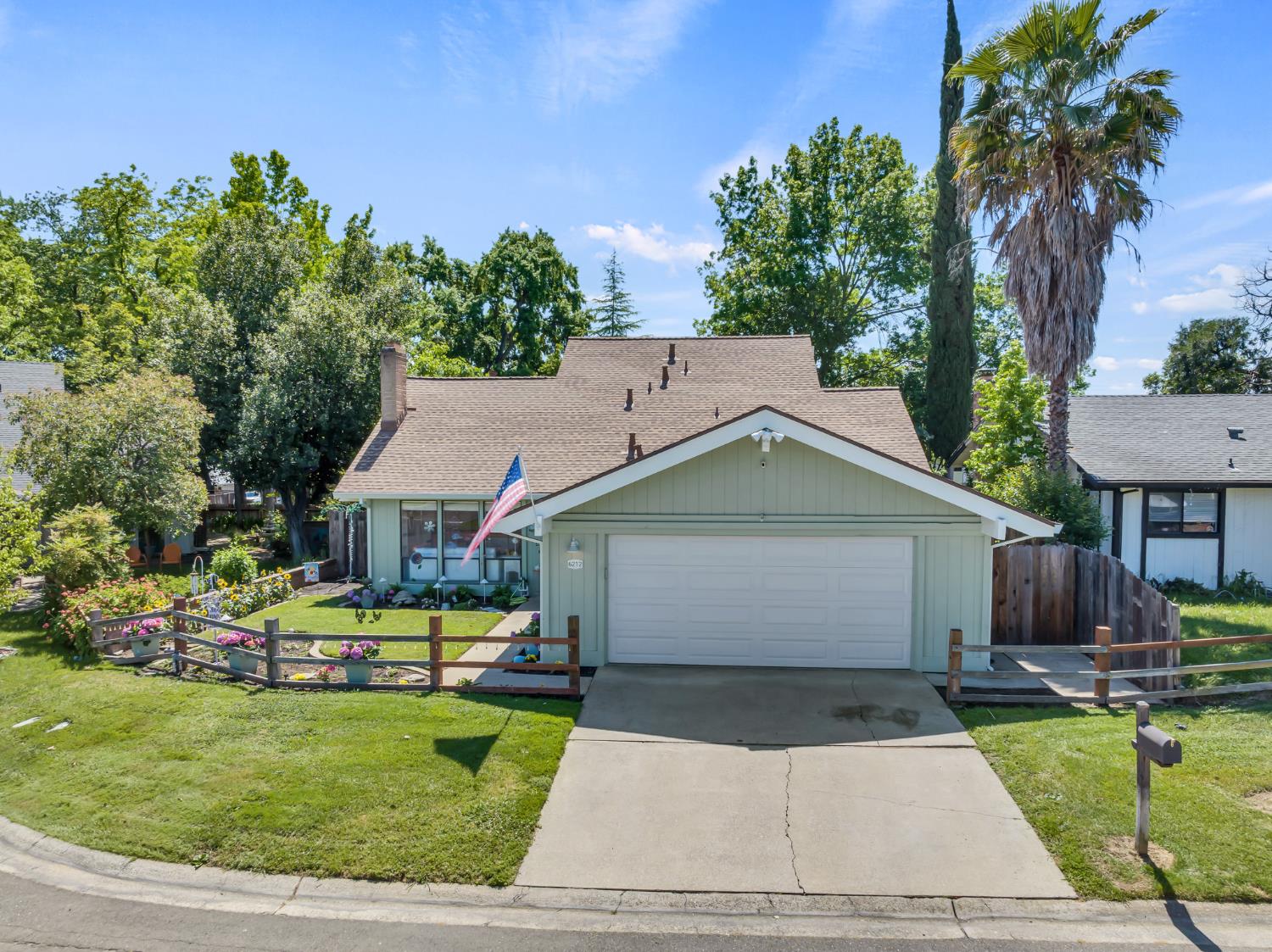 6212 Chapel View Lane Citrus Heights, CA 95621 - Photo 3 of 59
