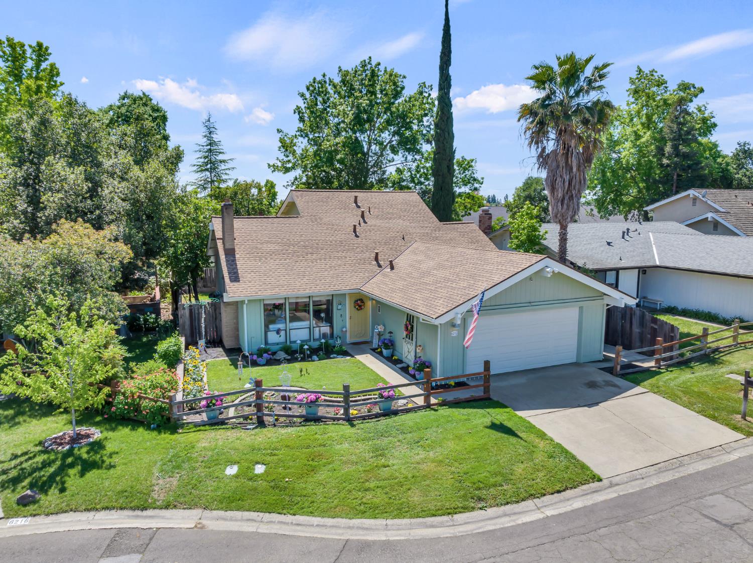6212 Chapel View Lane Citrus Heights, CA 95621 - Photo 6 of 59