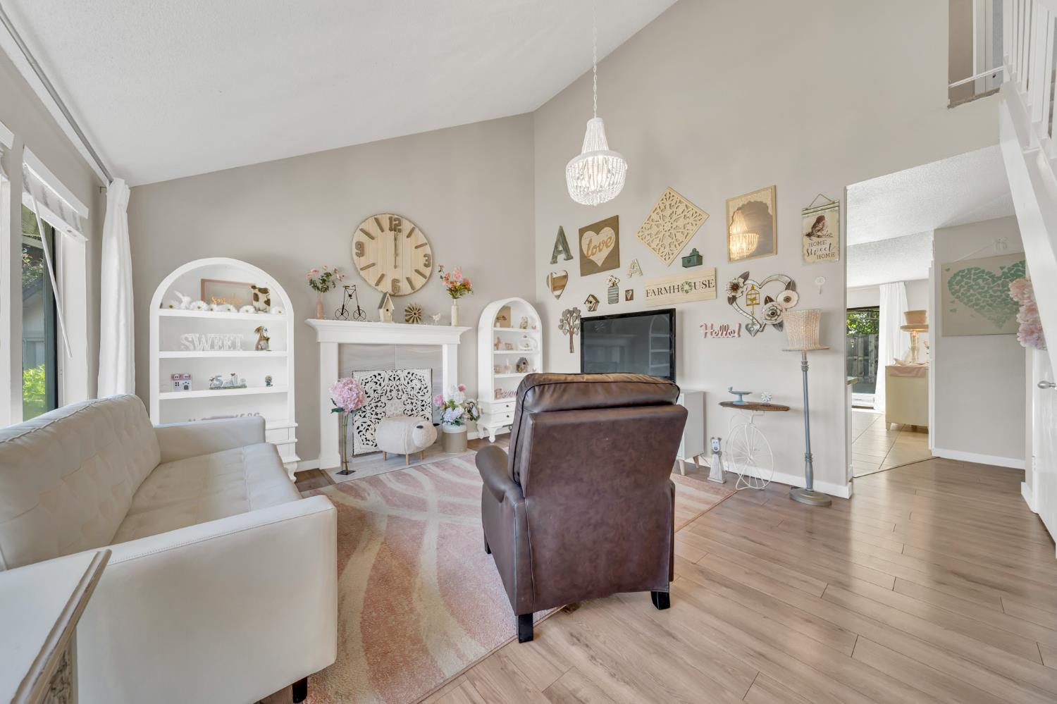 6212 Chapel View Lane Citrus Heights, CA 95621 - Photo 10 of 59