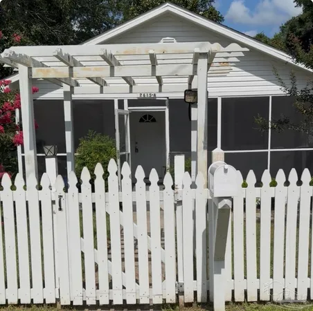 $124,500 | 2615 North L Street, Unit A, Pensacola, FL 32501