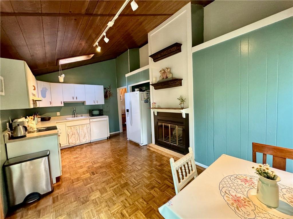 504 Sawmill Road Greensburg, PA 15601 - Photo 6 of 25 The space is truly unique and feels very welcoming.