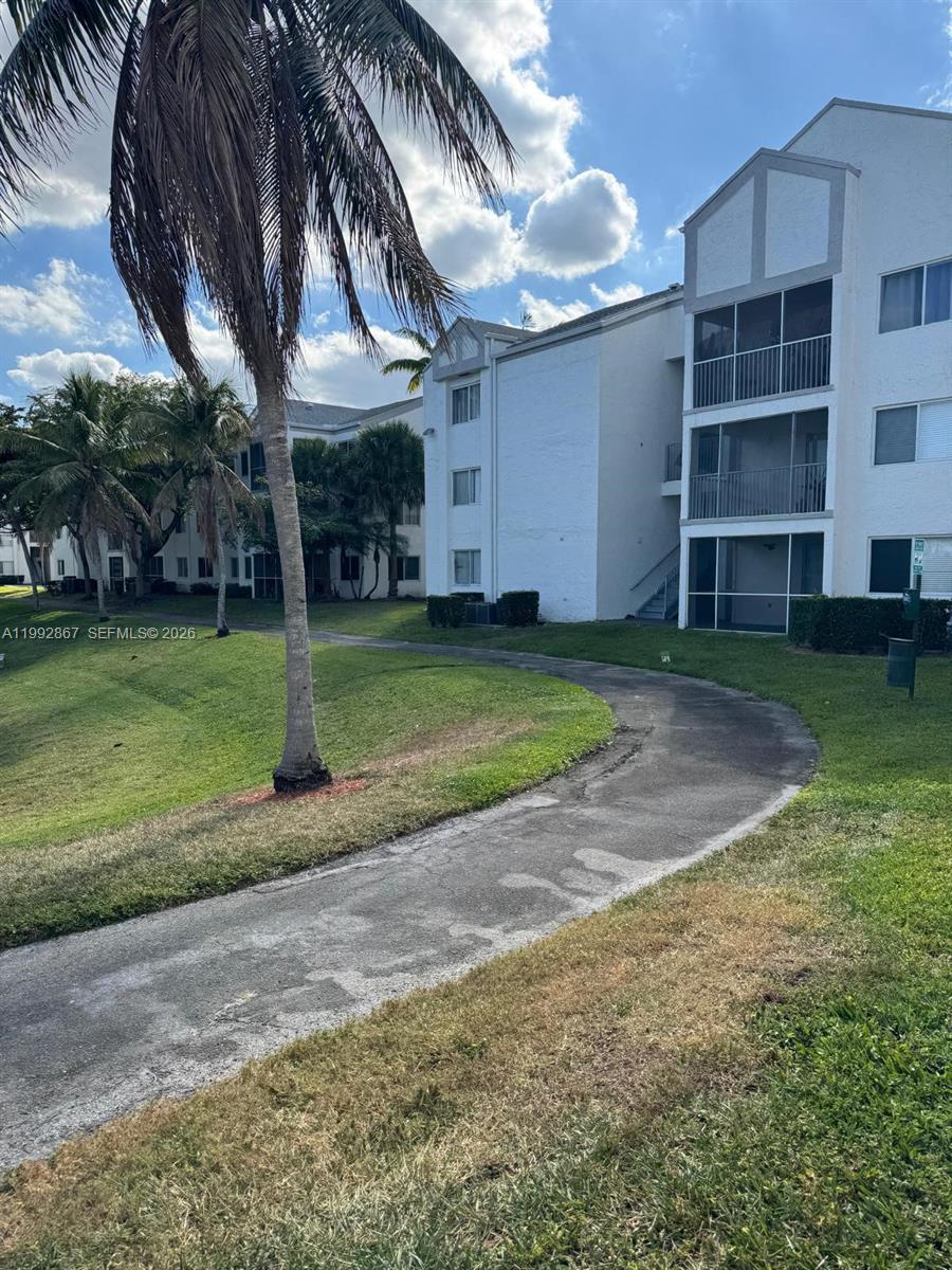 5760 Rock Island Road, Unit 304 Tamarac, FL 33319 - Photo 19 of 40