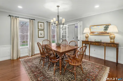 $1,450,000 | 15 Schoolhouse Place, Ridgefield, CT 06877