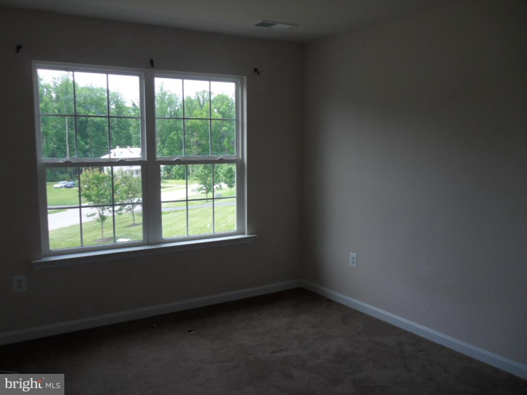 2015 Baythorne Road Prince Frederick, MD 20678 - Photo 8 of 15 Bedroom