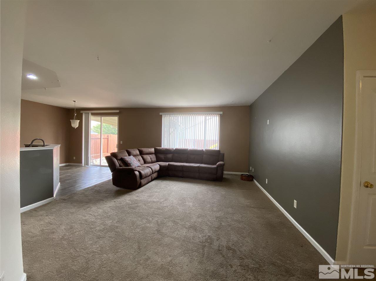 11875 Desert Bloom Drive Reno, NV 89506 - Photo 5 of 16 Photo 5