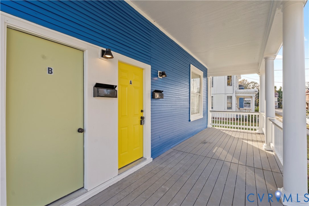 22 Corling Street Petersburg, VA 23803 - Photo 14 of 16 View of wooden porch