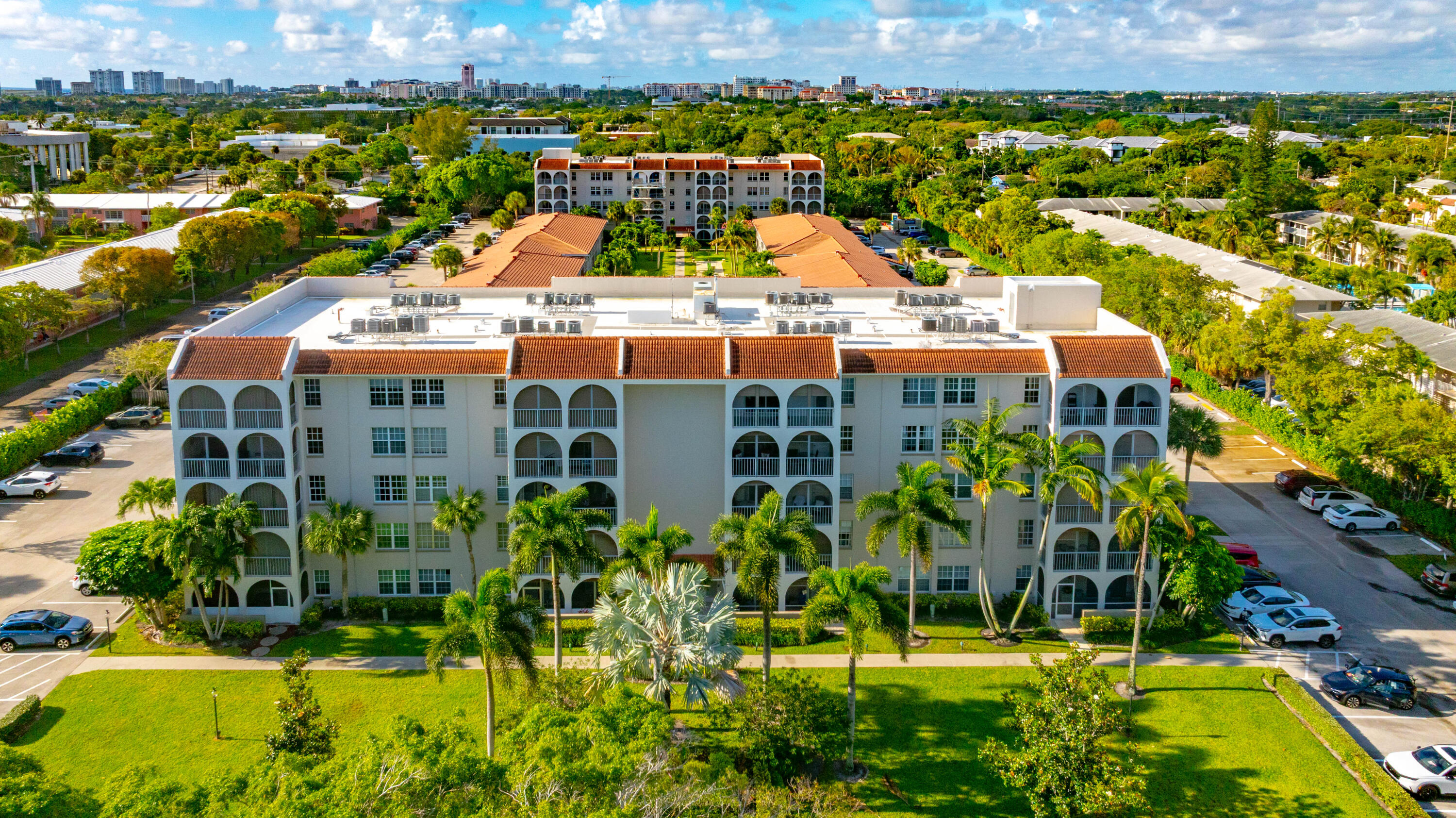 250 Northeast 20th Street, Unit 5260 Boca Raton, FL 33431 - Photo 42 of 42 DJI_20260418091038_0995_D