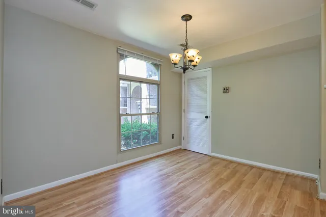 $1,775 | 8302 Tobin Road, Unit 11, Annandale, VA 22003