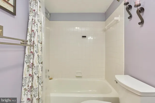 $1,775 | 8302 Tobin Road, Unit 11, Annandale, VA 22003