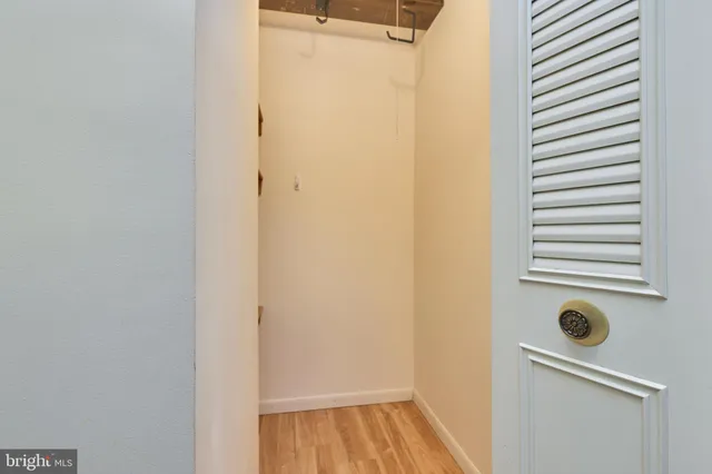 $1,775 | 8302 Tobin Road, Unit 11, Annandale, VA 22003