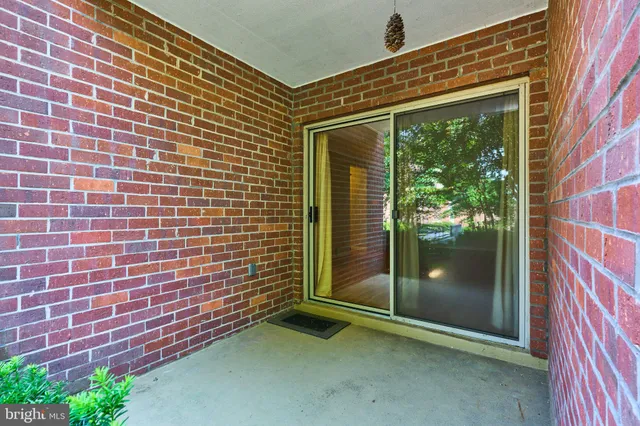 $1,775 | 8302 Tobin Road, Unit 11, Annandale, VA 22003