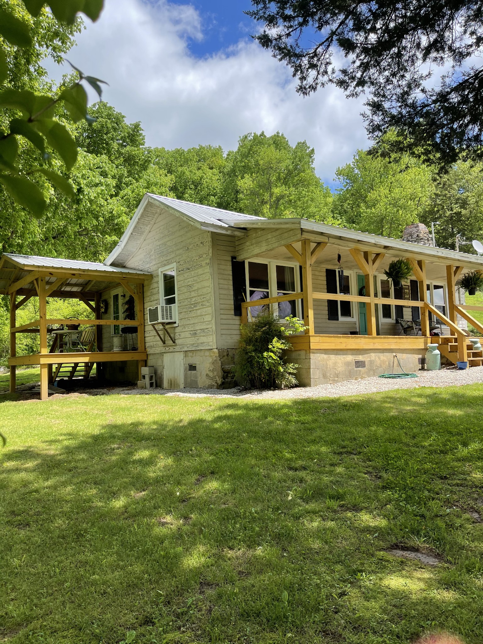 2176 Indian Creek Road Waynesboro, TN 38485 - Photo 5 of 19 Gallery Image 5