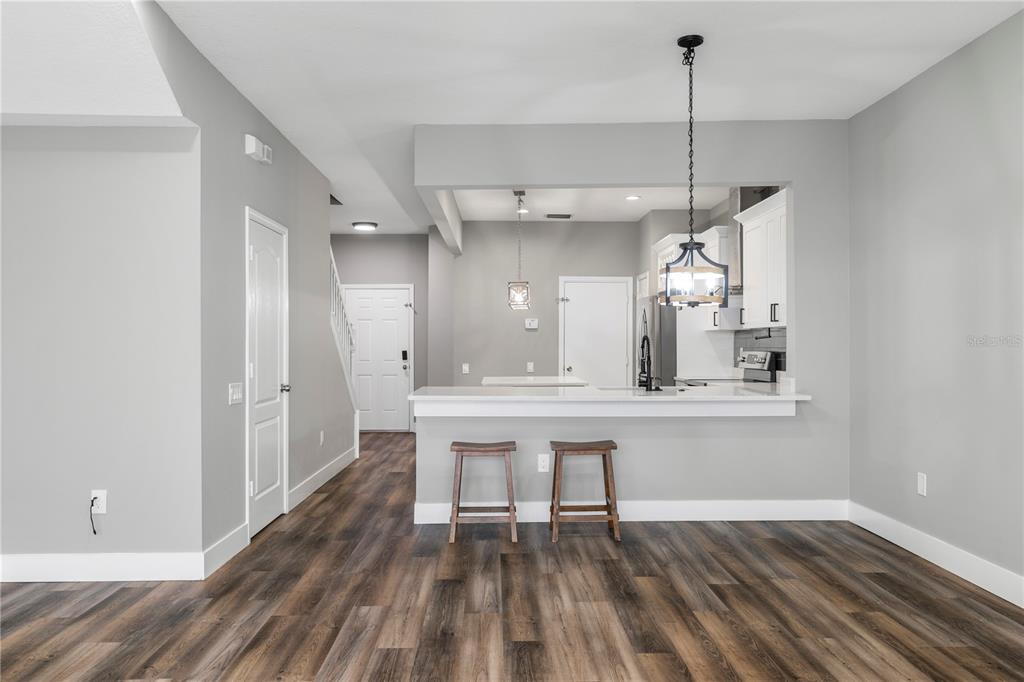 26532 Castleview Way Wesley Chapel, FL 33544 - Photo 7 of 29