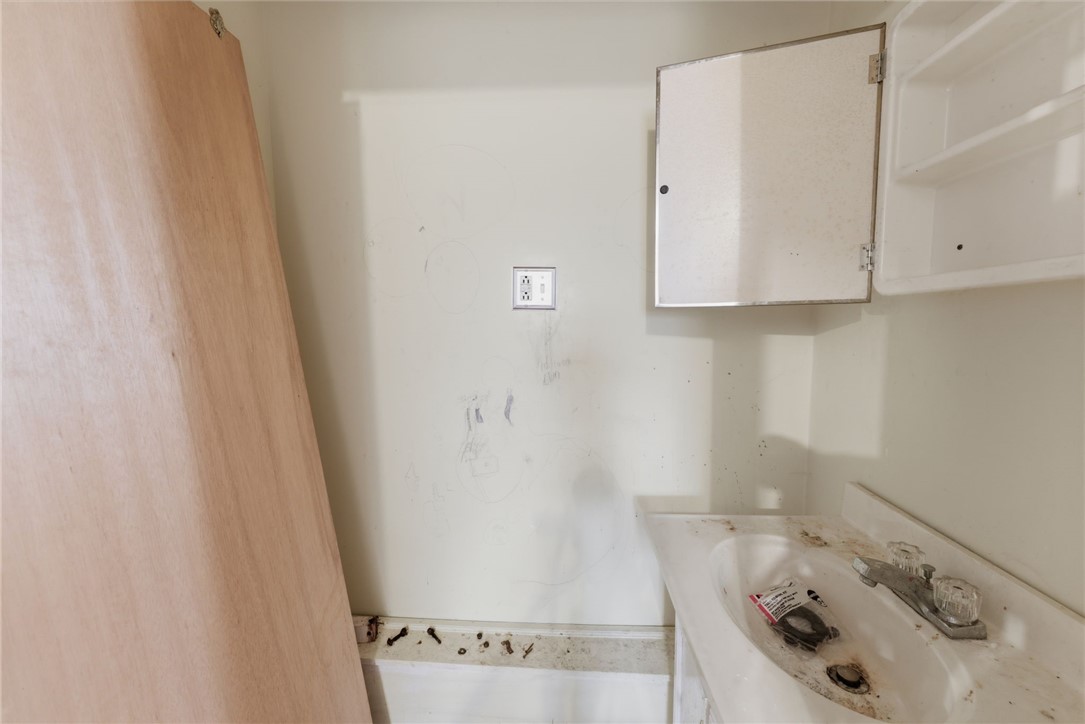 267 Chestnut Street Oneonta, NY 13820 - Photo 24 of 29