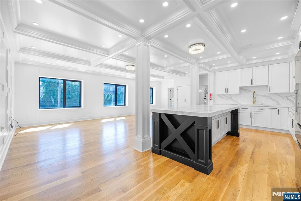 1080 River Road Edgewater, NJ 07020 - Photo 12 of 48