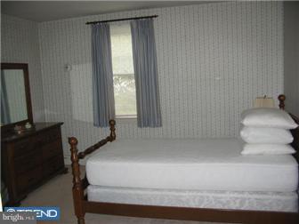 303 Rogers Road Norristown, PA 19403 - Photo 8 of 12 Bedroom - Main