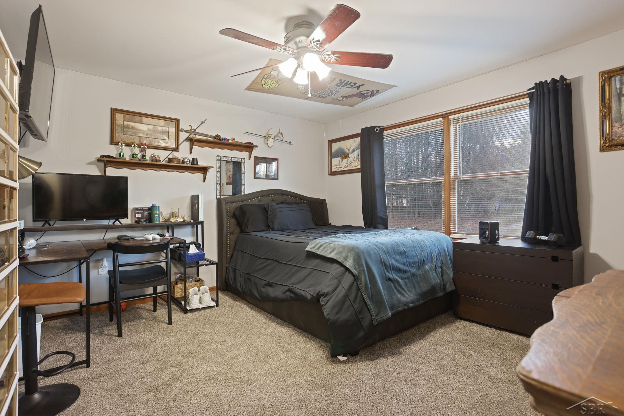 2122 Heather Way Gladwin, MI 48624 - Photo 20 of 43