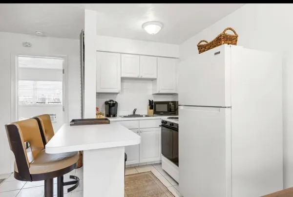 $1,625 | 820 Northeast 16th Avenue, Unit 3, Fort Lauderdale, FL 33304
