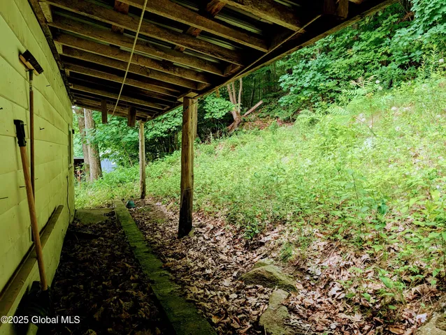 $65,000 | 87 Stone Street, Moriah, NY 12974