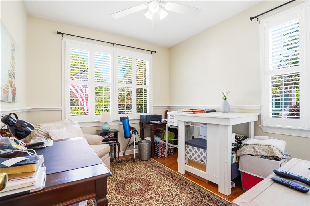 401 Colley Lane St. Simons Island, GA 31522 - Photo 20 of 27 3rd Bedroom Used As Office/Craft Room