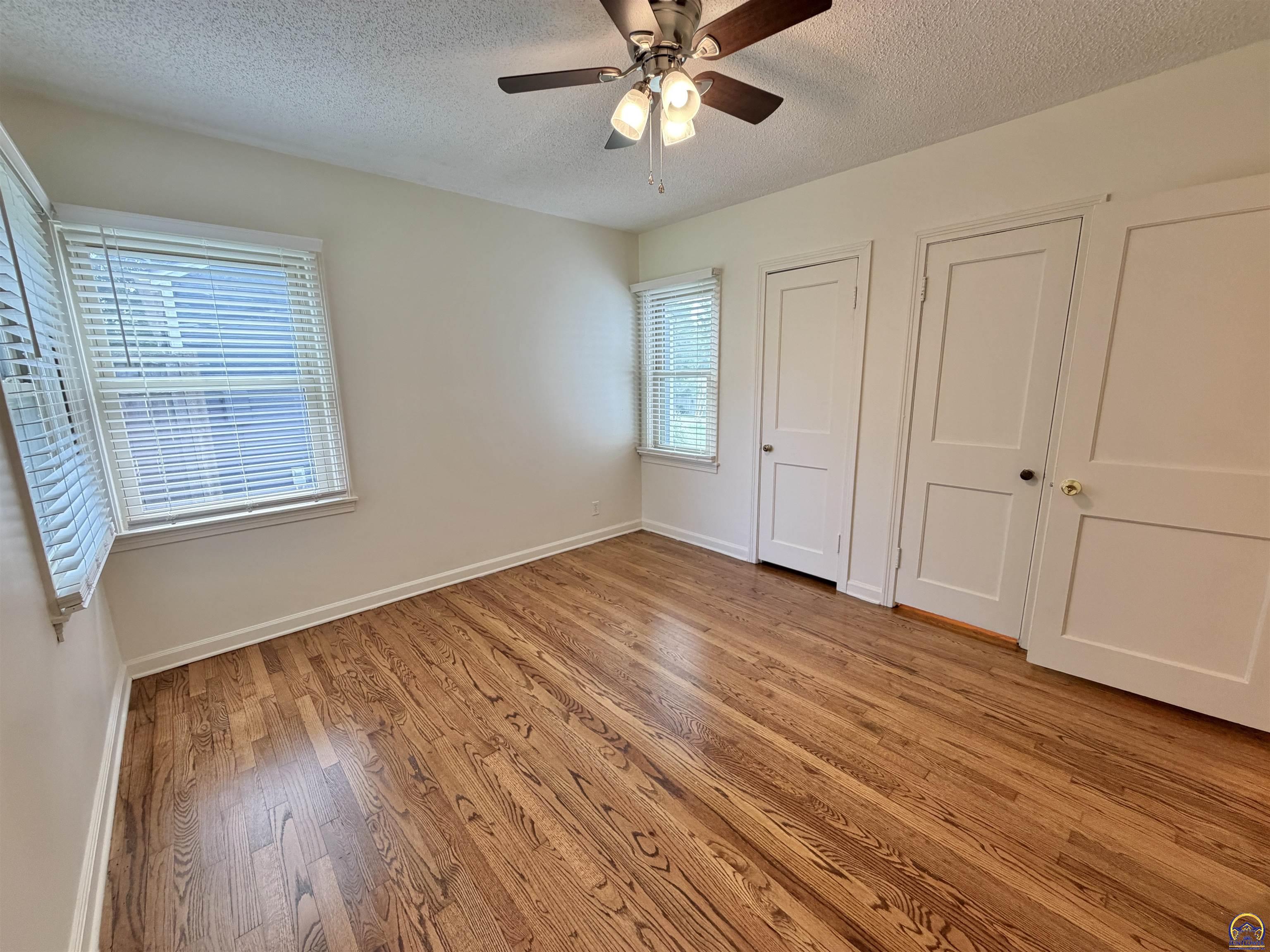 206 Southwest 24th Street Topeka, KS 66611 - Photo 21 of 28