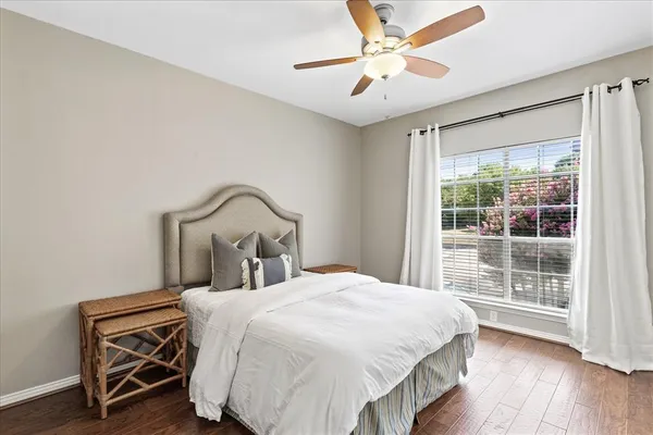 $275,000 | 4403 Bellaire Drive South, Unit 224S, Fort Worth, TX 76109