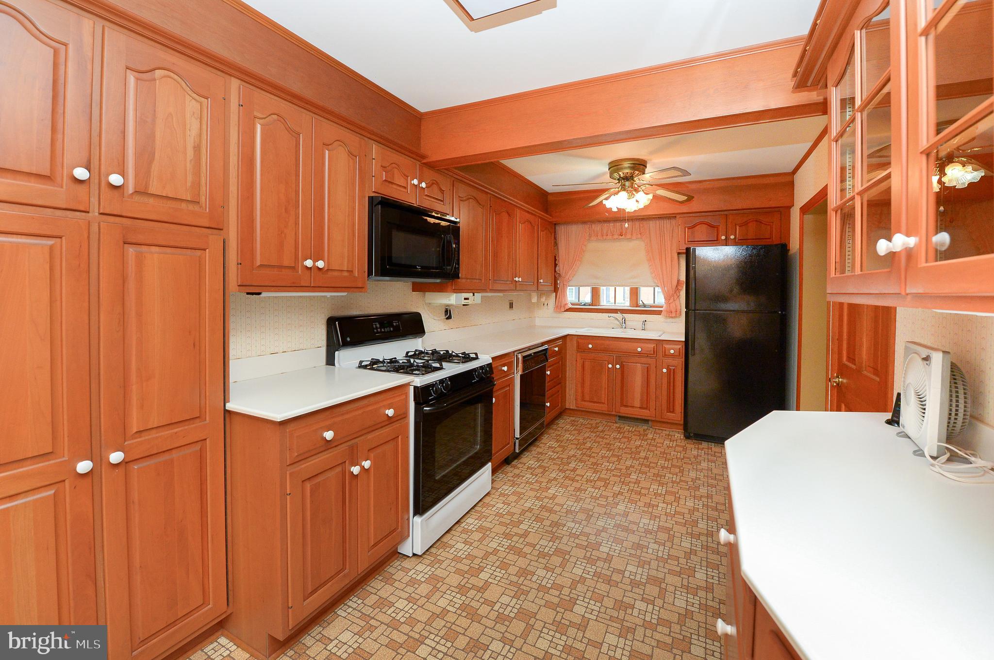 48 South Locust Avenue Marlton, NJ 08053 - Photo 10 of 21