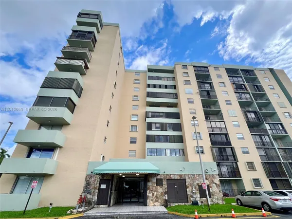 $2,500 | 5055 Northwest 7th Street, Unit 303, Miami, FL 33126