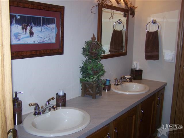 13830 Kress Road Roanoke, IN 46783 - Photo 10 of 30