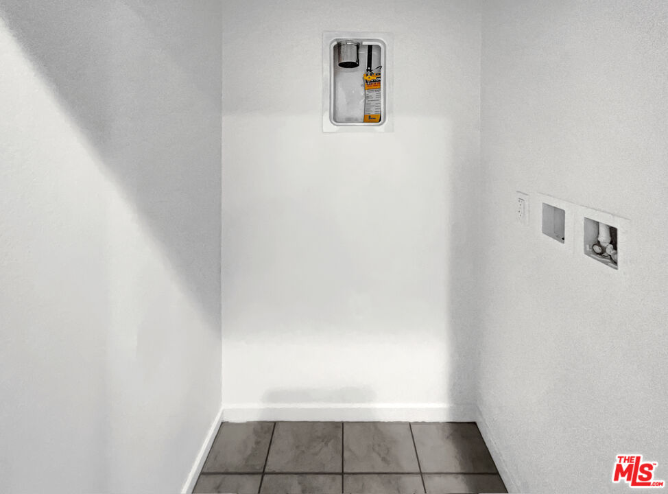 402 Echo Blue Lake Forest, CA 92610 - Photo 11 of 18 a view of an empty room