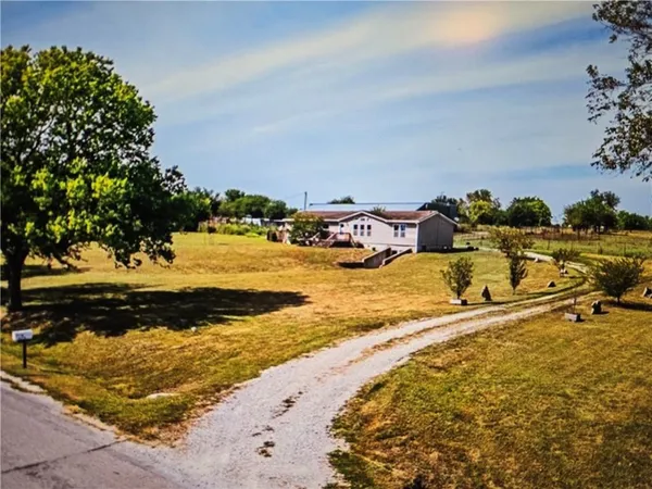 $659,999 | 32314 West 335th Street, Osawatomie, KS 66064