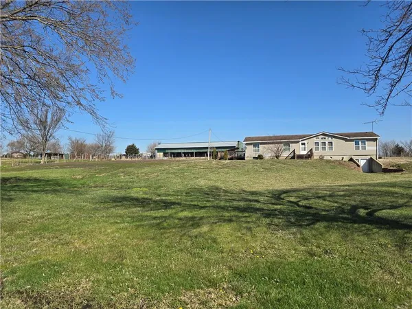 $659,999 | 32314 West 335th Street, Osawatomie, KS 66064