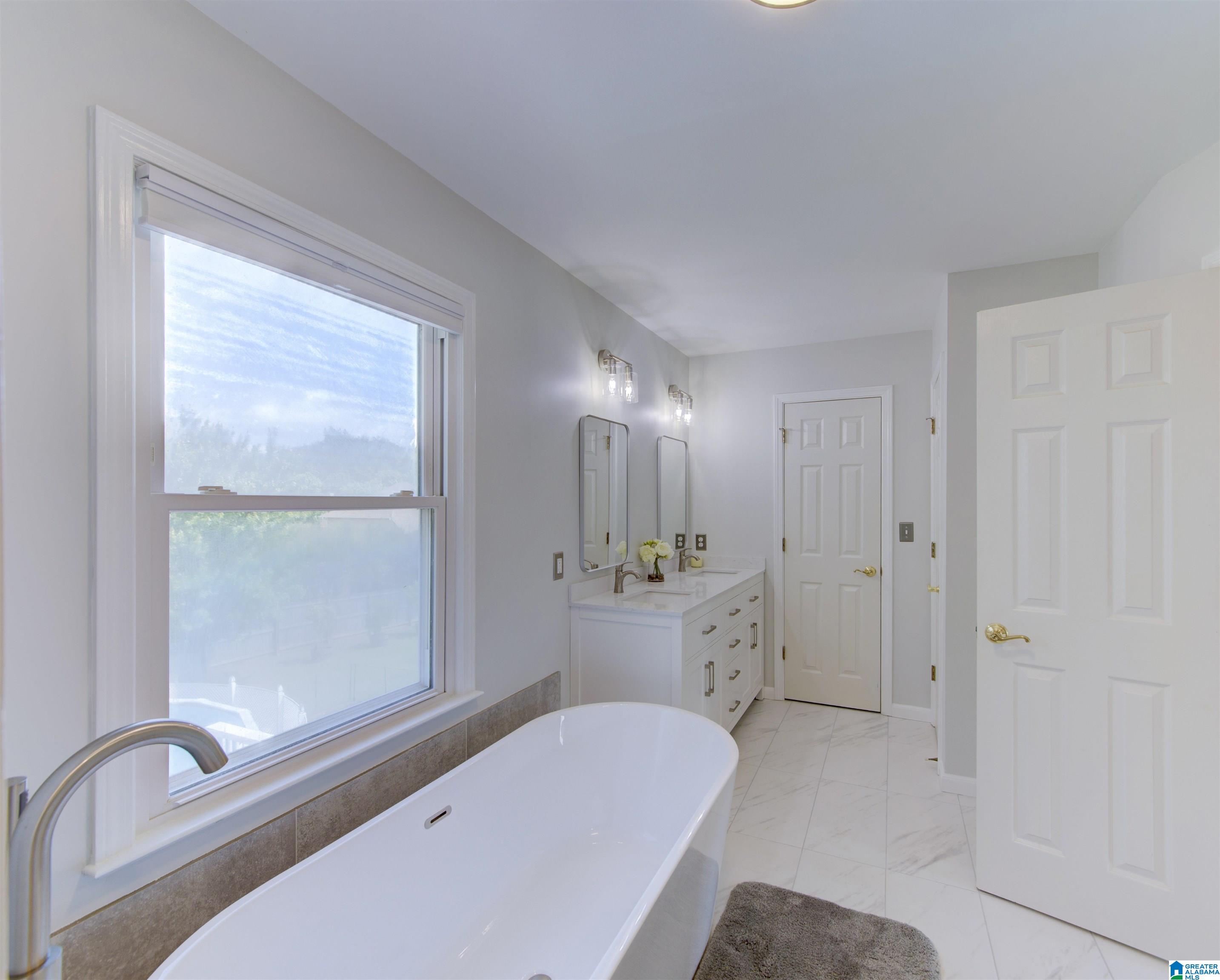 2209 Circle View Lane Birmingham, AL 35244 - Photo 21 of 34