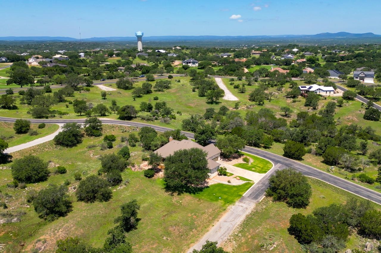 1612 Swear Injun Horseshoe Bay, TX 78657 - Photo 28 of 30 a view of a garden with an ocean
