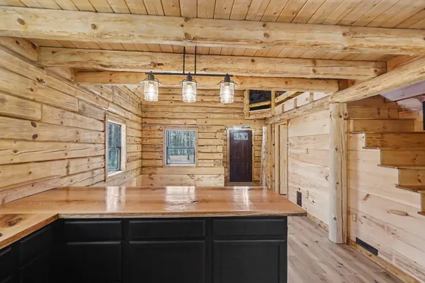 $199,700 | 10338 Alpine Drive, Reed City, MI 49677