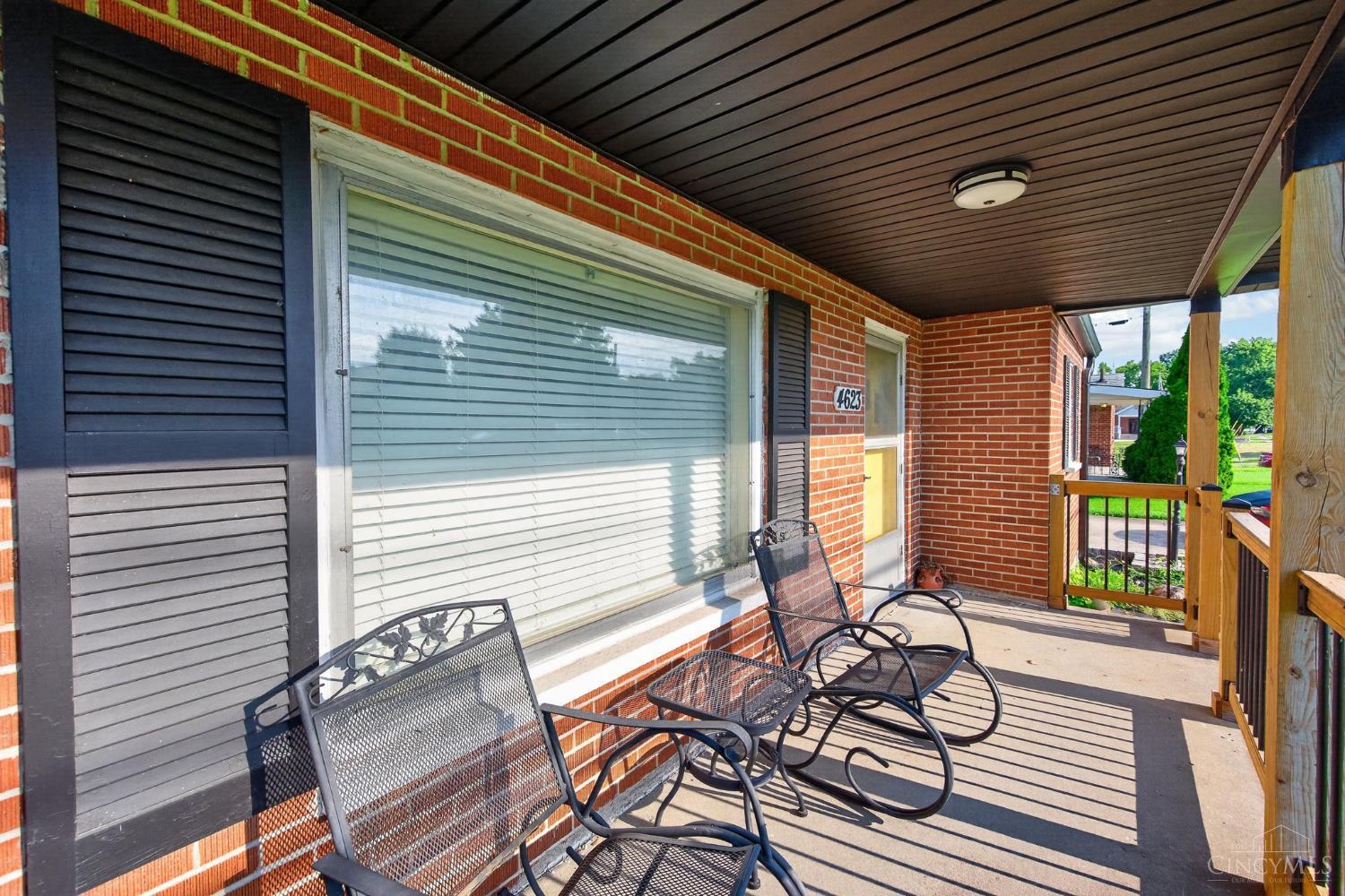 4623 River Road Fairfield, OH 45014 - Photo 4 of 46