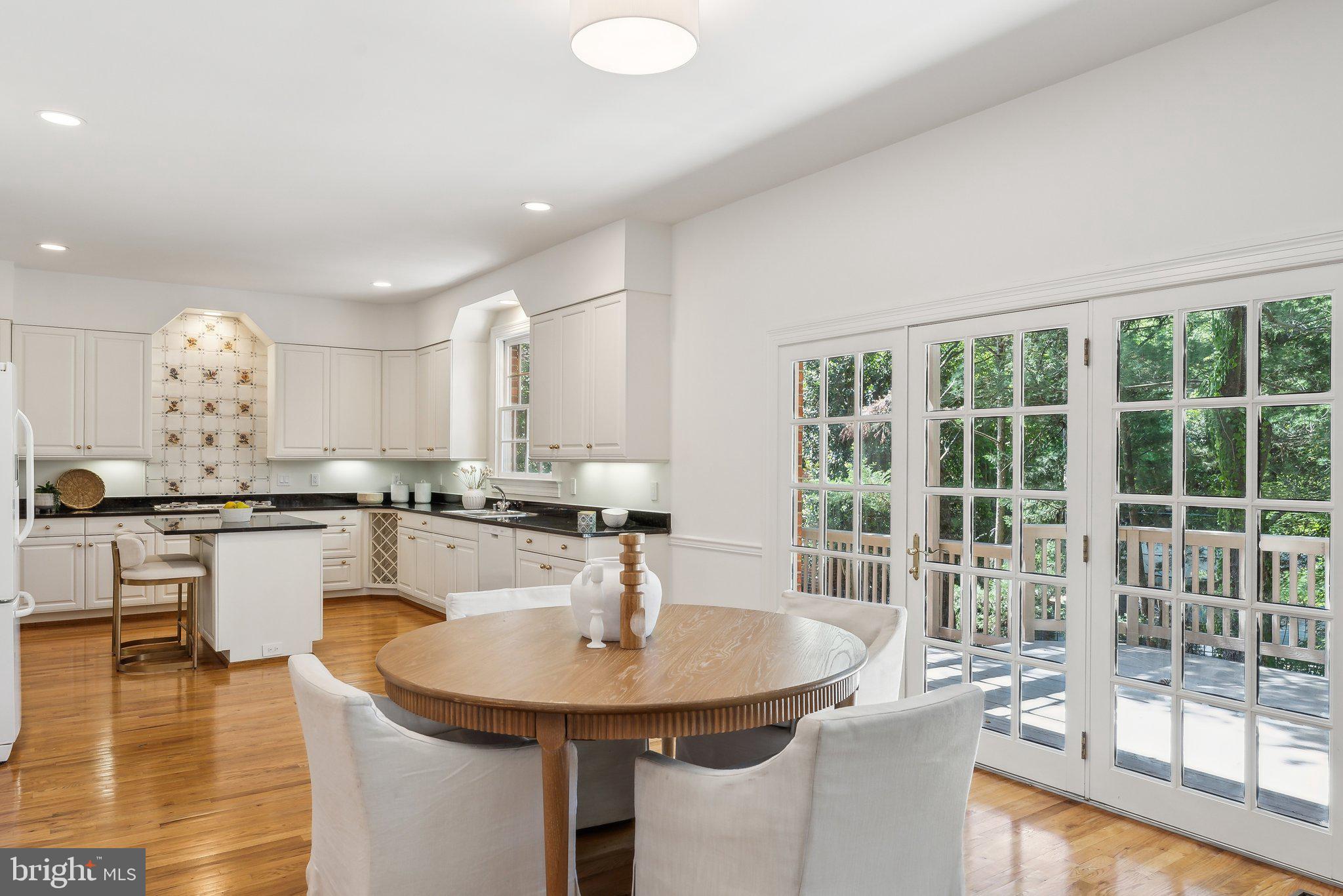 4819 Kemble Place Northwest Washington, DC 20007 - Photo 18 of 35