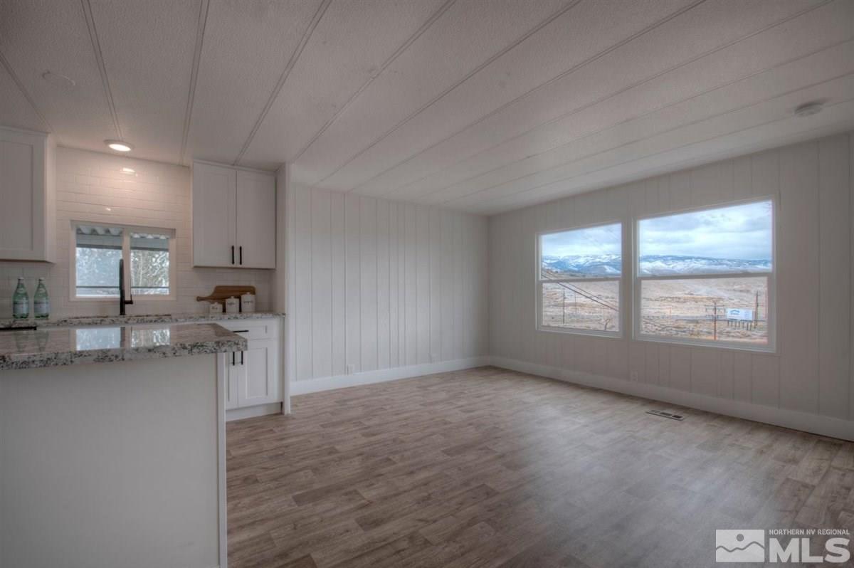 180 Chlorite Court Reno, NV 89521 - Photo 6 of 33 a view of kitchen with furniture and window