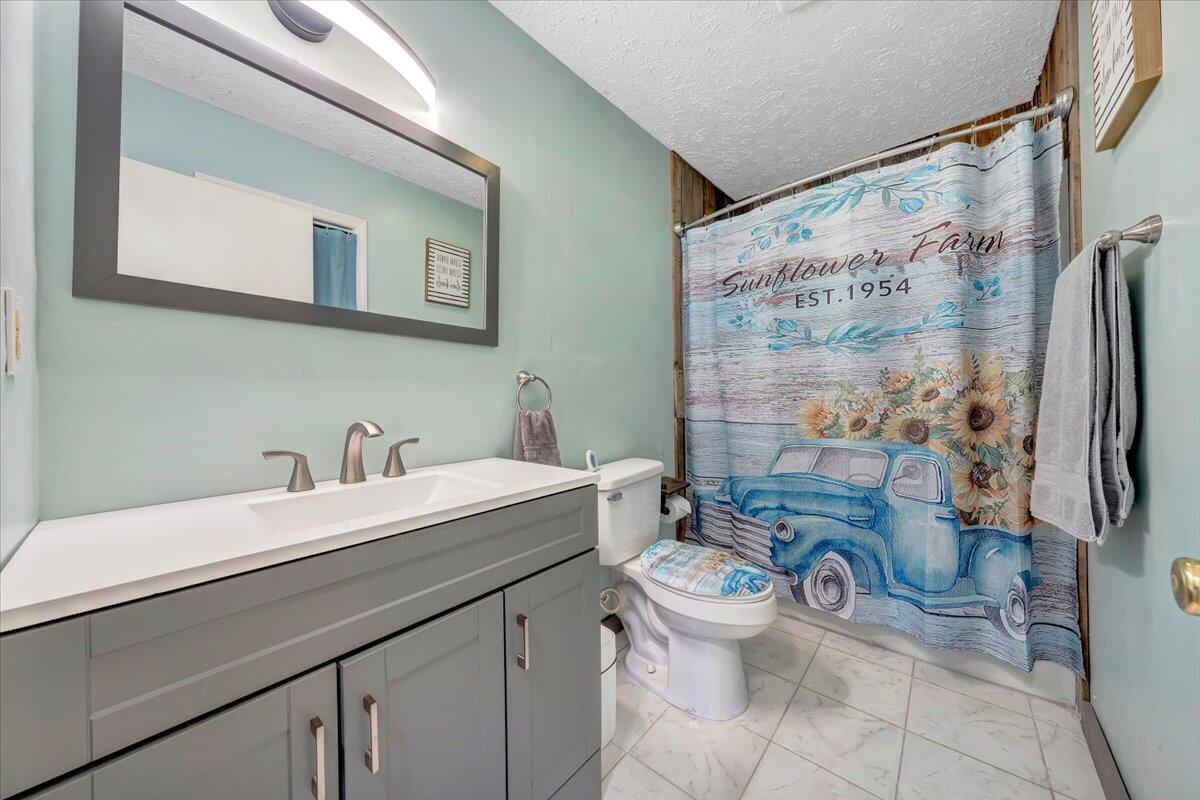 3288 Naff Road Boones Mill, VA 24065 - Photo 12 of 45 12-MIB06255