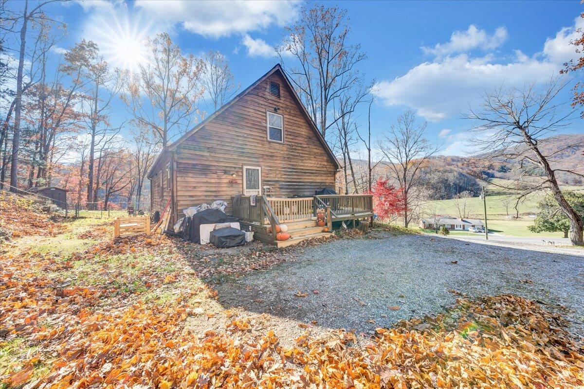 3288 Naff Road Boones Mill, VA 24065 - Photo 29 of 45 30-MIB06309