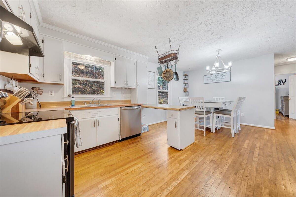 3288 Naff Road Boones Mill, VA 24065 - Photo 3 of 45 03-MIB06228