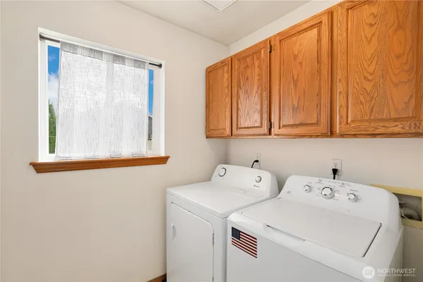 $580,000 | 2947 Edel Avenue, Enumclaw, WA 98022