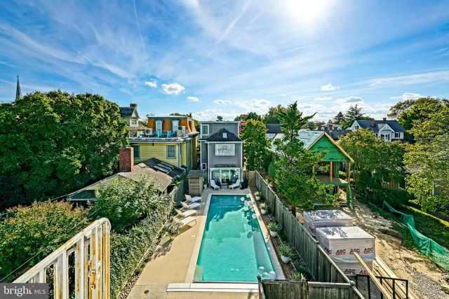 $2,699,900 | 225 2nd Street, Lewes, DE 19958